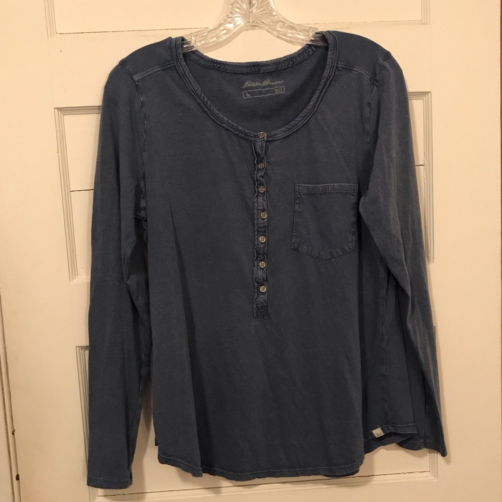 Eddie Bauer Women’s L Long Sleeve Snap Front Top